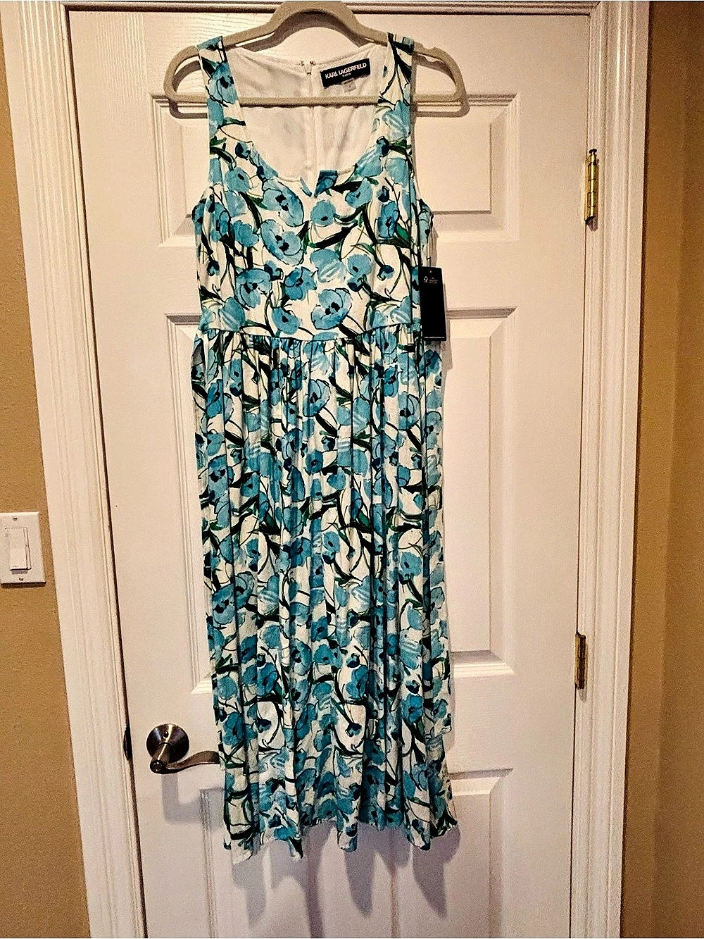 Karl Lagerfeld Floral Maxi Dress in Blue & White Size 6 NWT